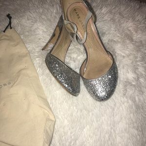 Marc Jacobs Heels!